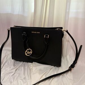 Michael Kors Sheila Satchel Bag in Black